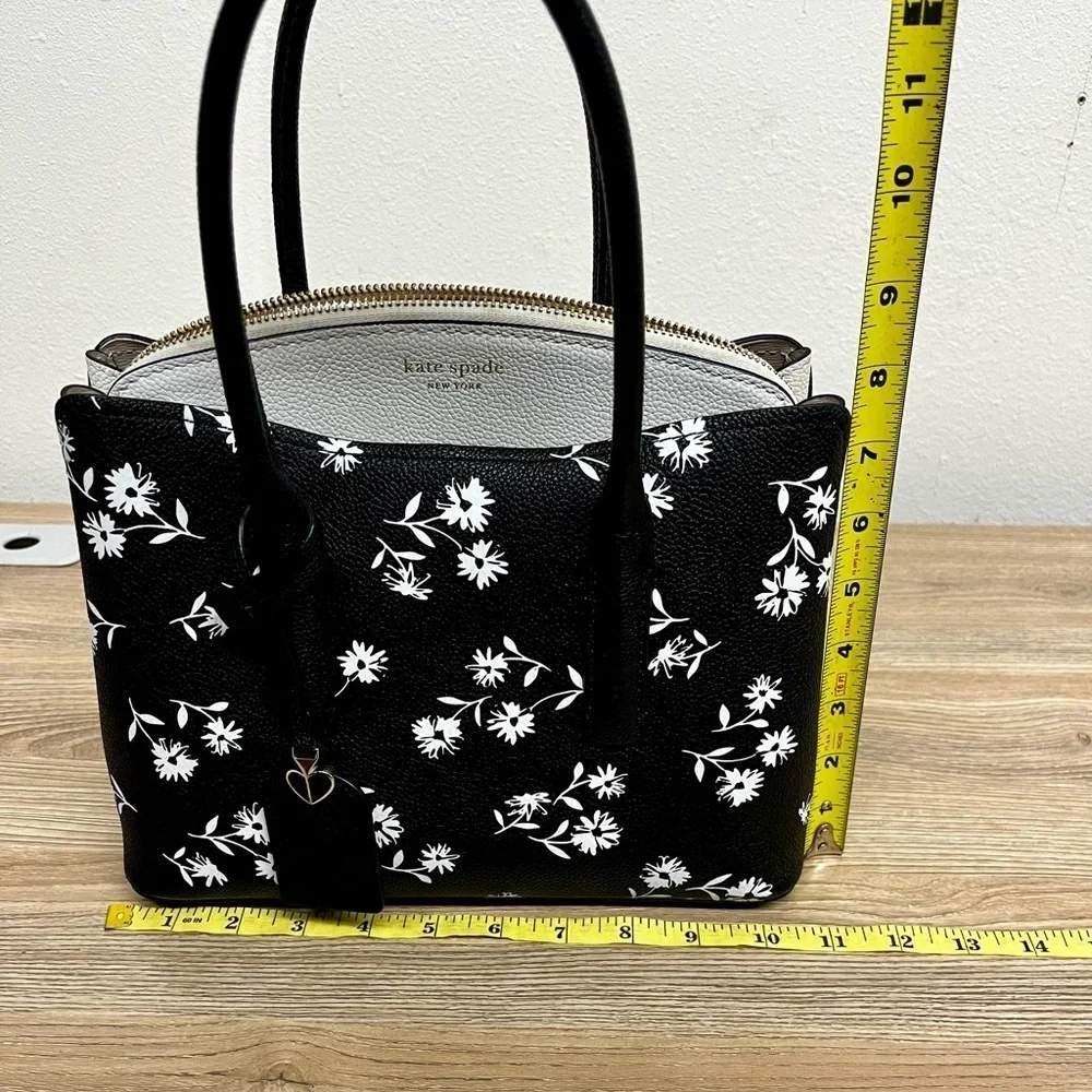 Kate Spade Black and White Floral Crossbody - Picture 15 of 16